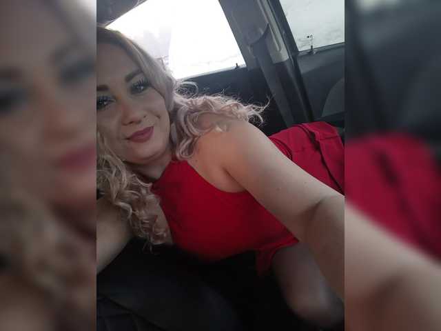 MurkaLux's BongaCams show and profile