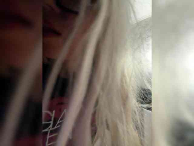 BadDoll webcam