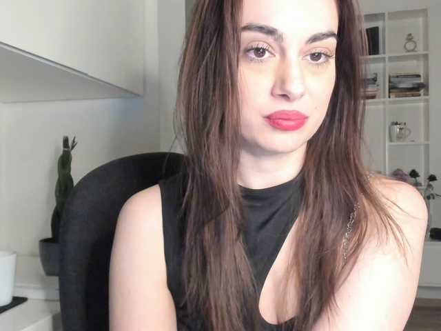 bubble-gum122's BongaCams show and profile