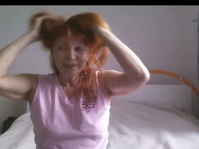 LIliana77777's BongaCams show and profile