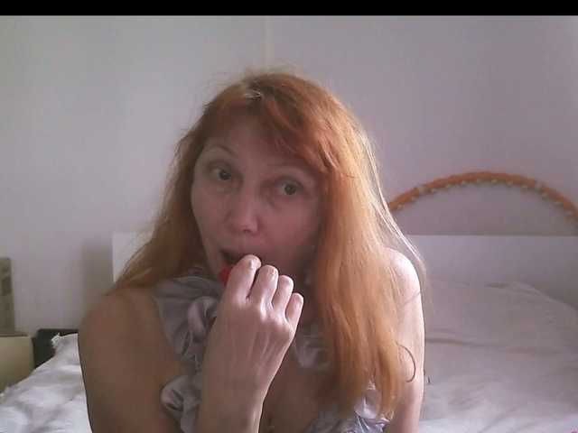 LIliana77777's BongaCams show and profile