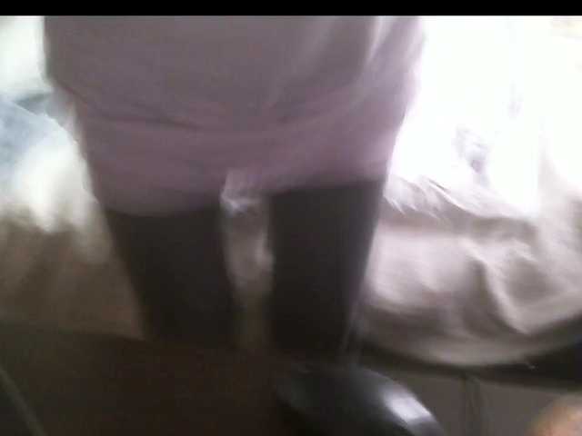 LIliana77777's BongaCams show and profile