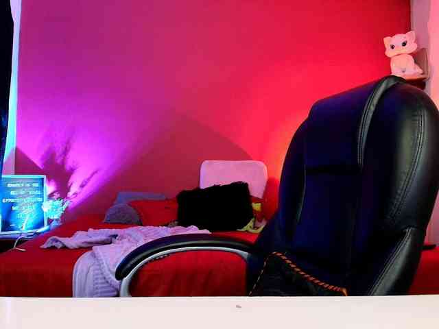 lulubigtitts webcam