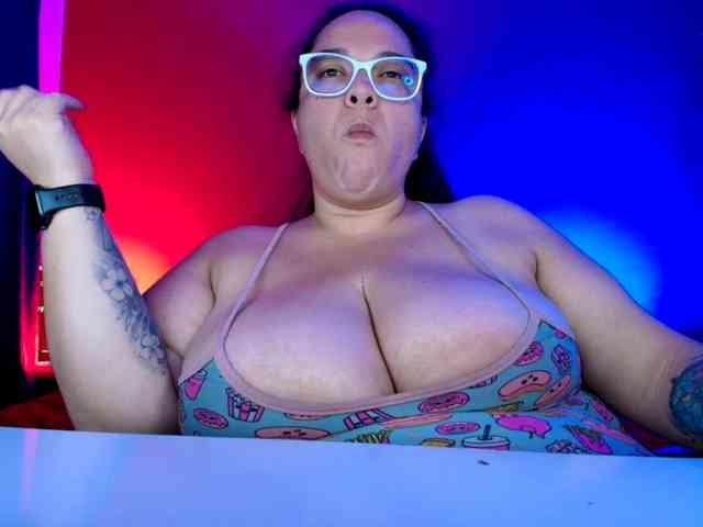 Sofilulu Live Webcam on BongaCams