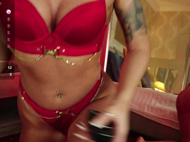 OutrageousOne's BongaCams show and profile