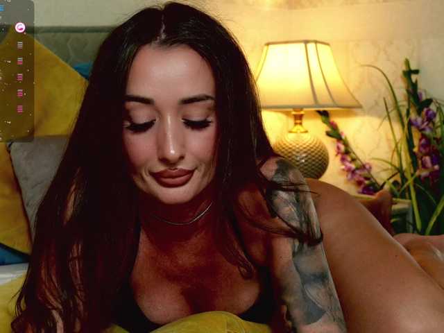 OutrageousOne's BongaCams show and profile