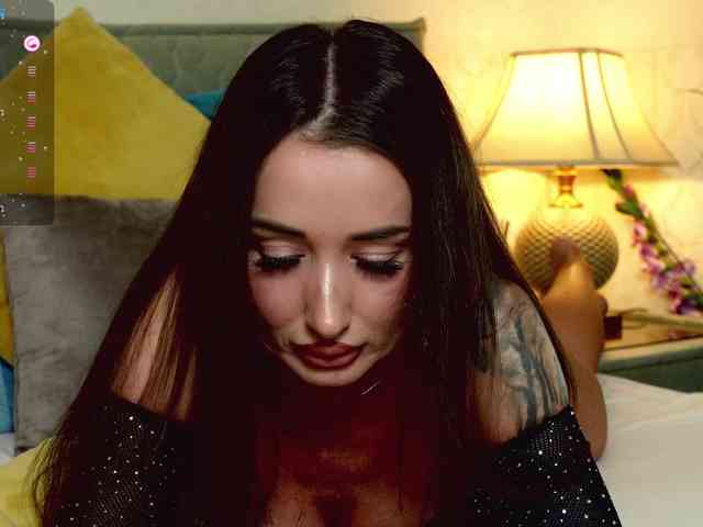 OutrageousOne webcam