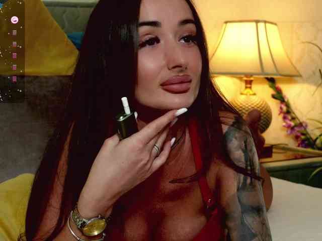 OutrageousOne webcam