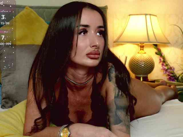 OutrageousOne webcam