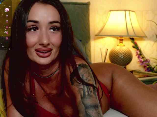 OutrageousOne webcam