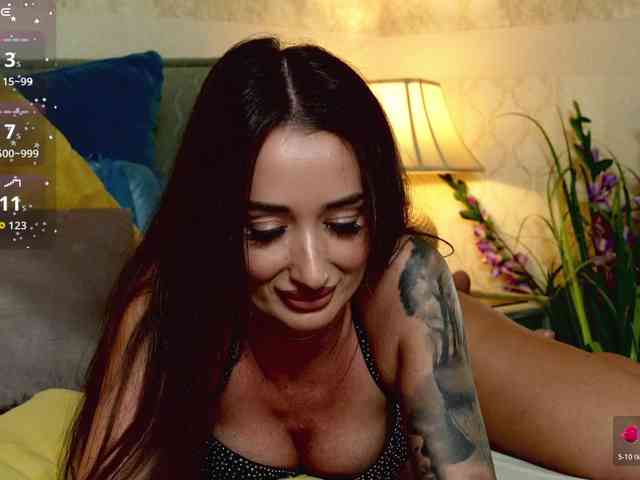 OutrageousOne webcam