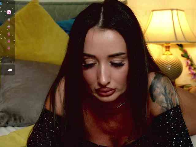 OutrageousOne webcam