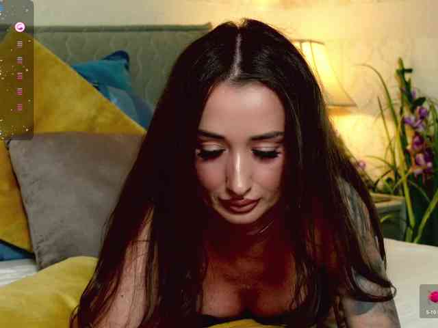 OutrageousOne webcam