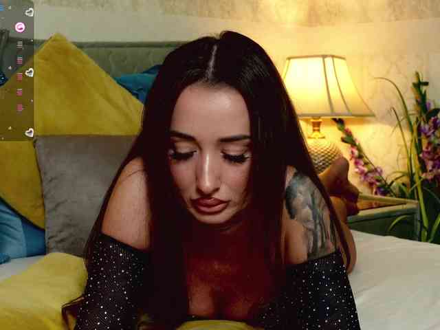 OutrageousOne webcam