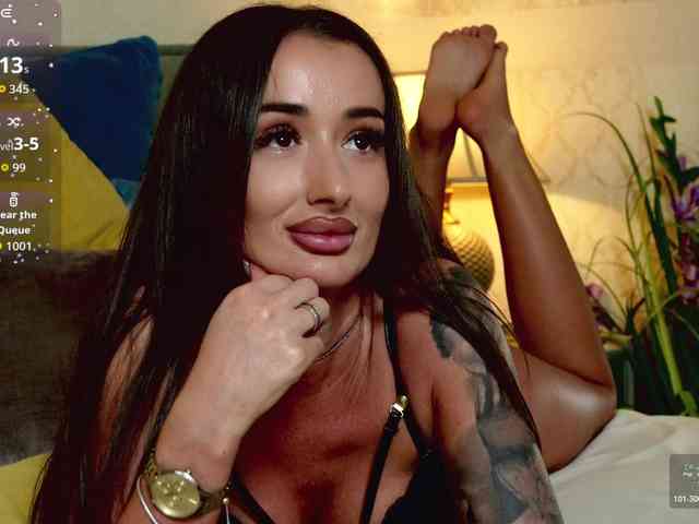 OutrageousOne webcam