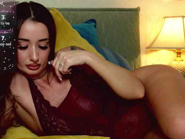 OutrageousOne webcam