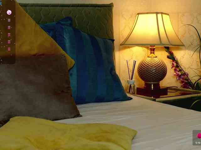 OutrageousOne webcam