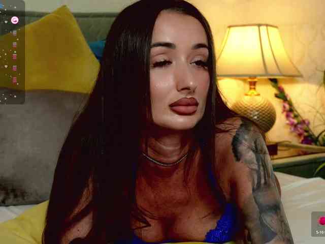 OutrageousOne webcam