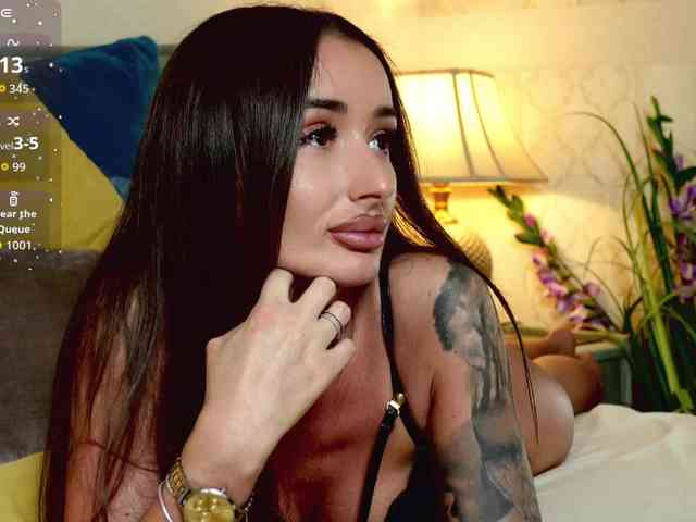 OutrageousOne webcam