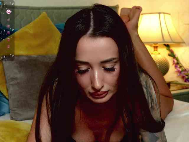 OutrageousOne webcam