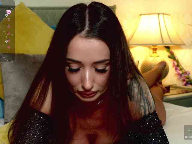 OutrageousOne webcam