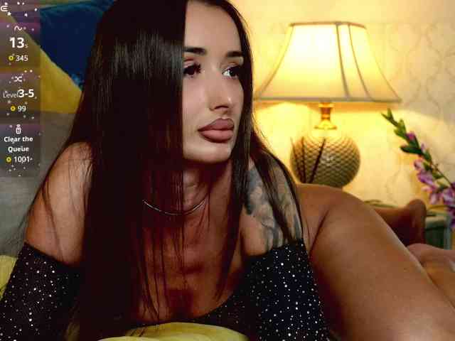 OutrageousOne webcam