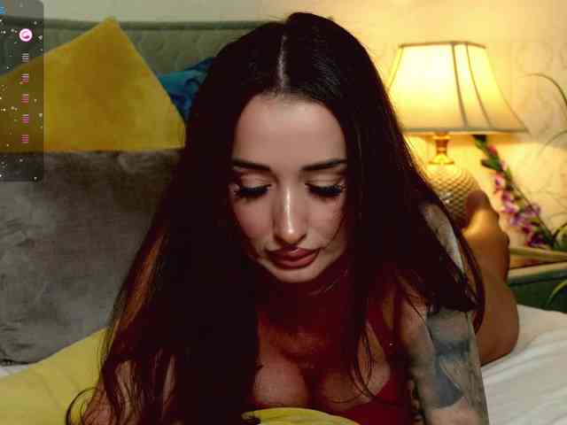 OutrageousOne webcam