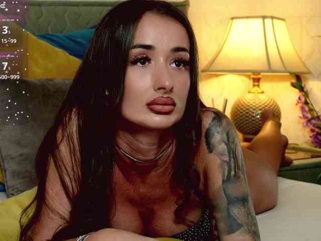 OutrageousOne webcam