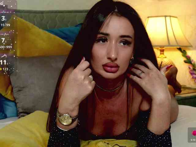 OutrageousOne webcam