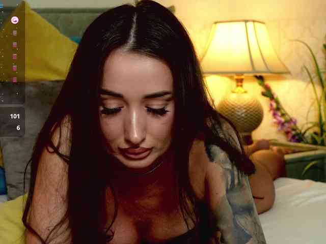 OutrageousOne webcam