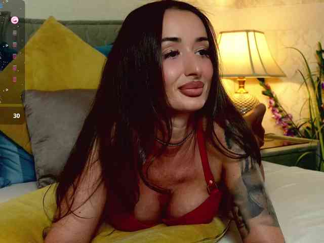 OutrageousOne webcam