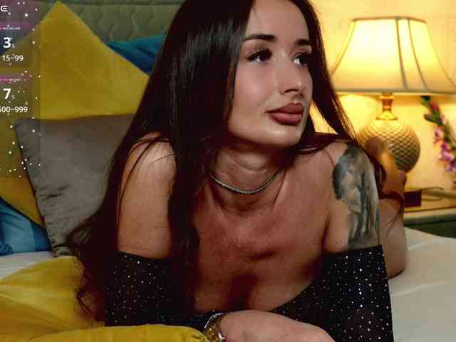 OutrageousOne webcam