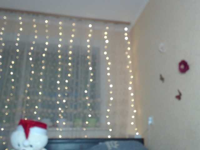 WetAngely's BongaCams show and profile