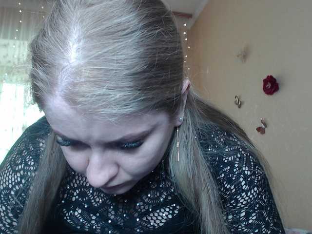 WetAngely's BongaCams show and profile