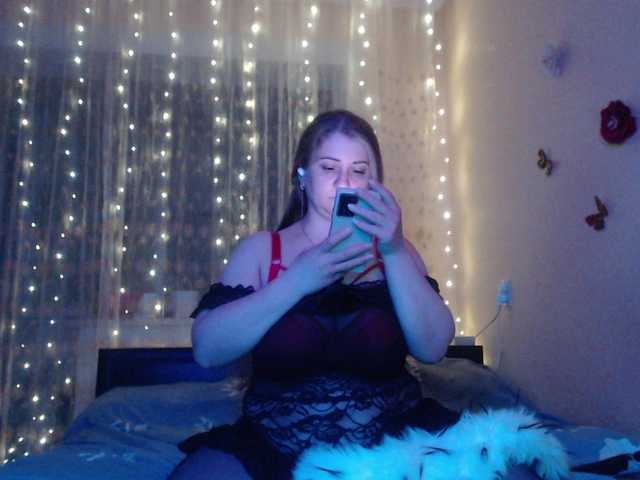 WetAngely's BongaCams show and profile