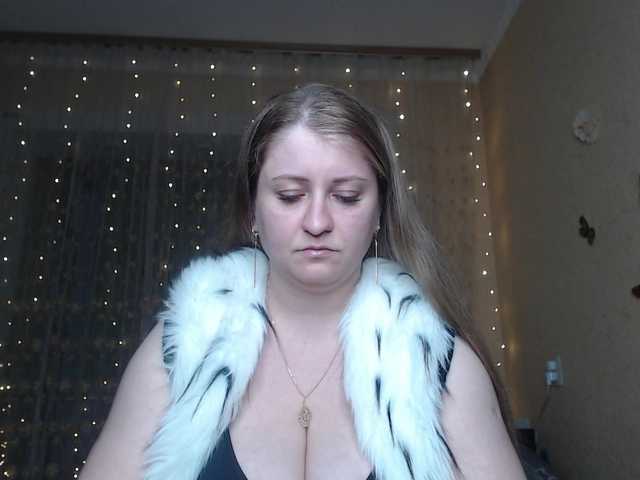 WetAngely's BongaCams show and profile