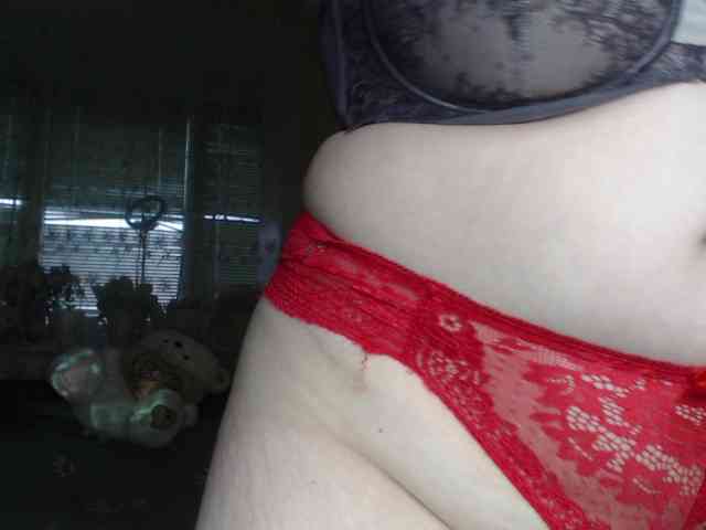 WetAngely webcam