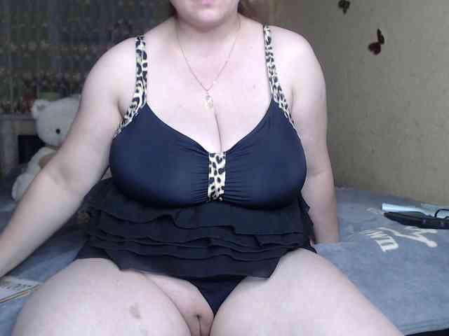 WetAngely webcam