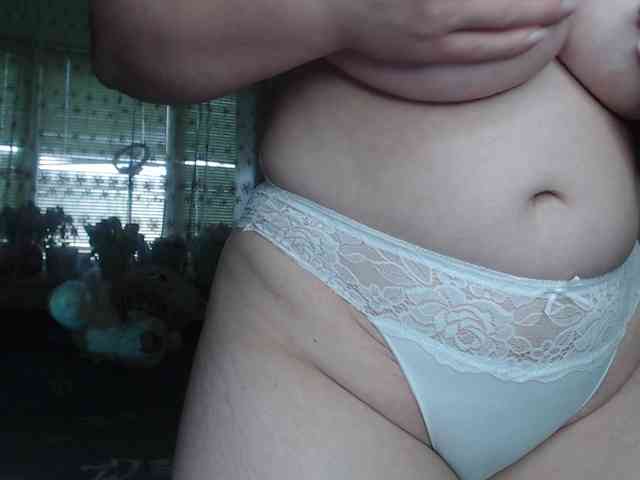 WetAngely webcam