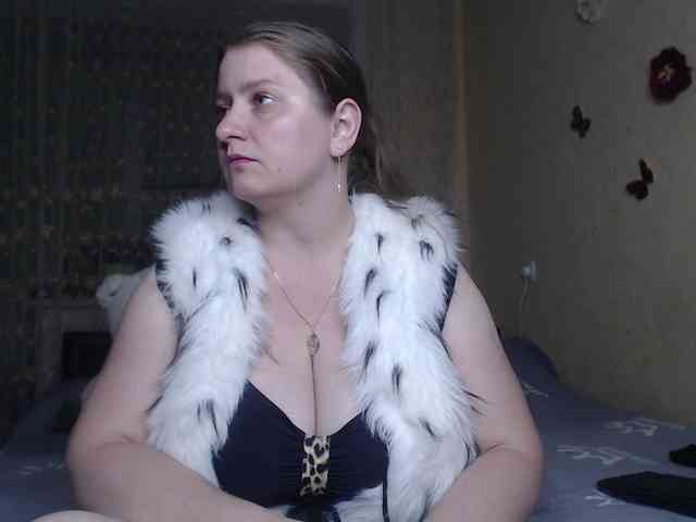 WetAngely webcam
