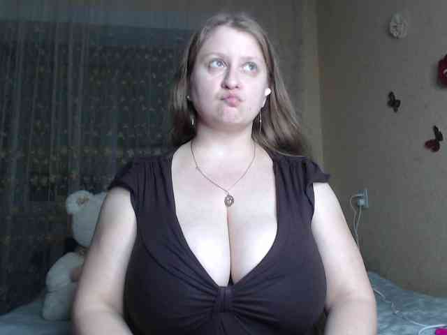 WetAngely webcam