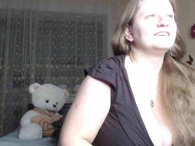 WetAngely webcam