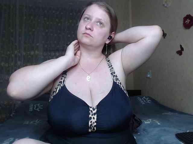 WetAngely webcam