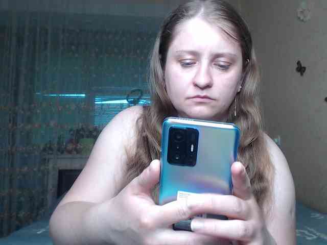 WetAngely webcam