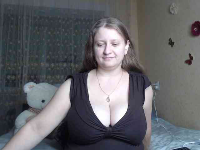 WetAngely webcam