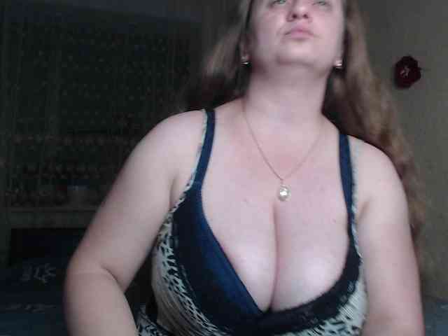 WetAngely webcam