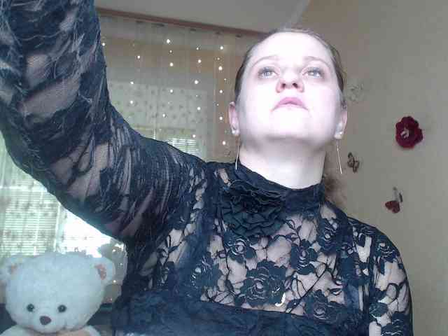 WetAngely webcam