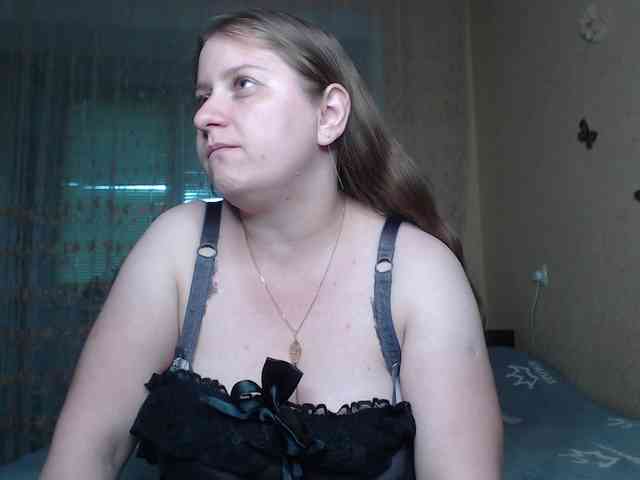 WetAngely webcam