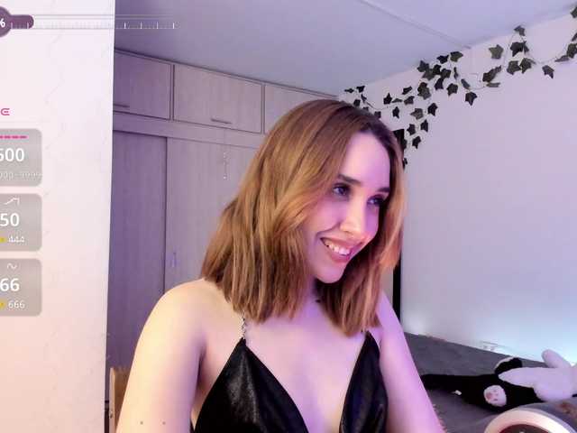  SaraCastillo chat room