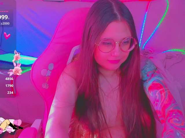 LittleKitsune's BongaCams show and profile